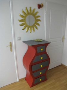 Commode en carton